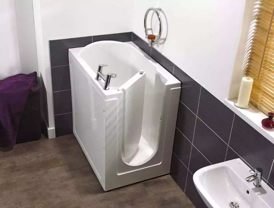 Walk In Bath Tubs For Elderly Disabled Easy Access Premier Care In Bathing